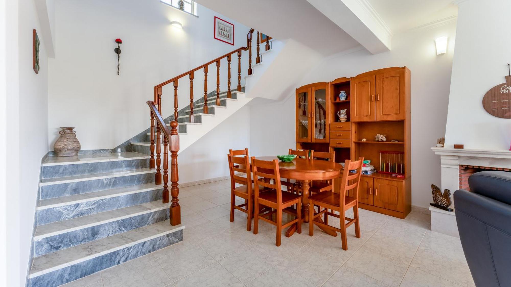 Sunny & Calm 4 Bdr House W/ Pool By Lovelystay Santo Estevao  Buitenkant foto